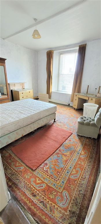 residential unit - bedroom